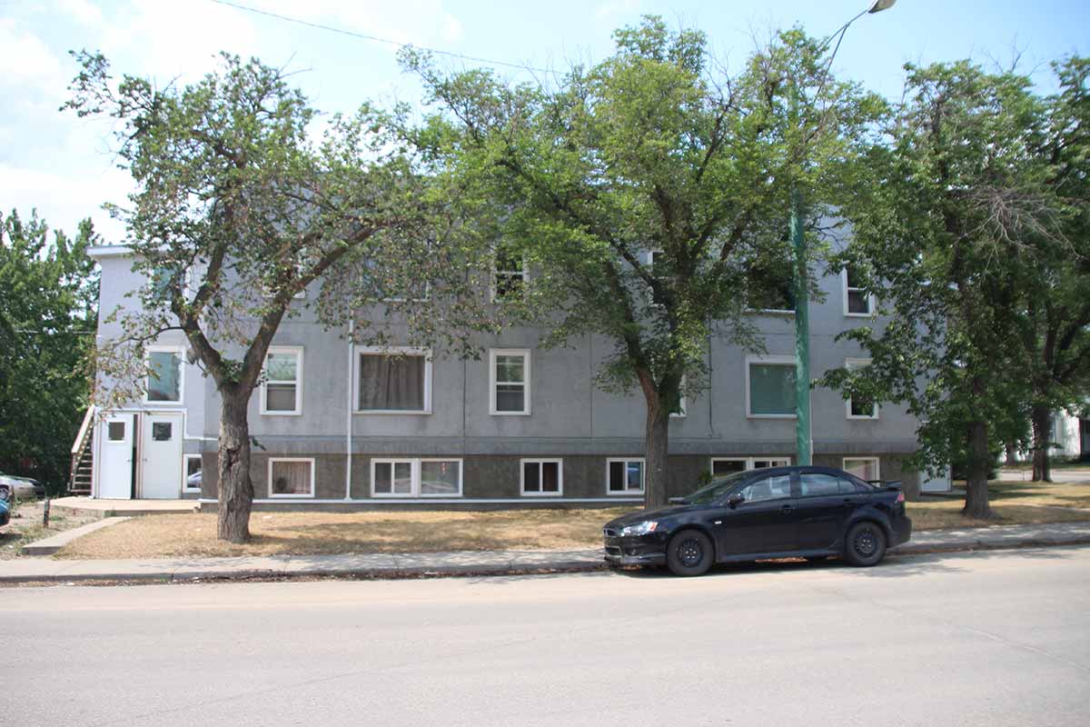 Maur Apartment moose jaw rental