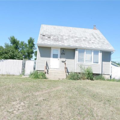 678 Caribou St W - Moose Jaw - House for Rent